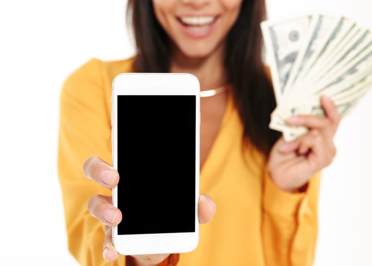 Melhores formas de ganhar dinheiro sem sair de casa